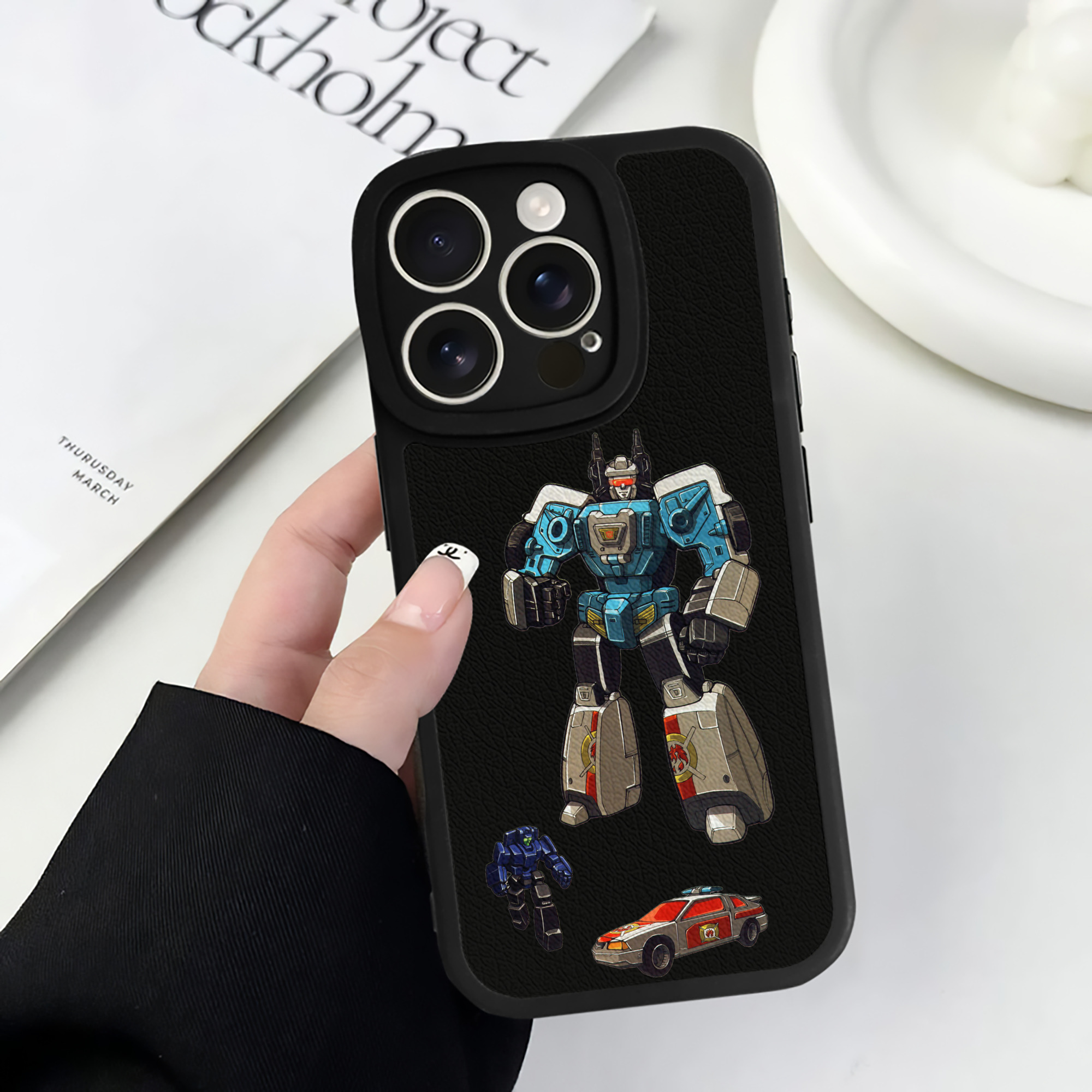 （画像用）  【iPhone 16シリーズ対応】シリコンスマホケース（レザー調） 材質：シリコン